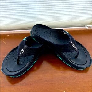 Salomon Women’s Rx Break Sandals size 9